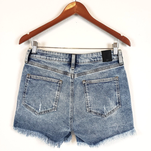 NEW!! Hale Bella SIZE 28 Embroidered High Rise Denim Jean Shorts Blue Festival - Picture 4 of 12